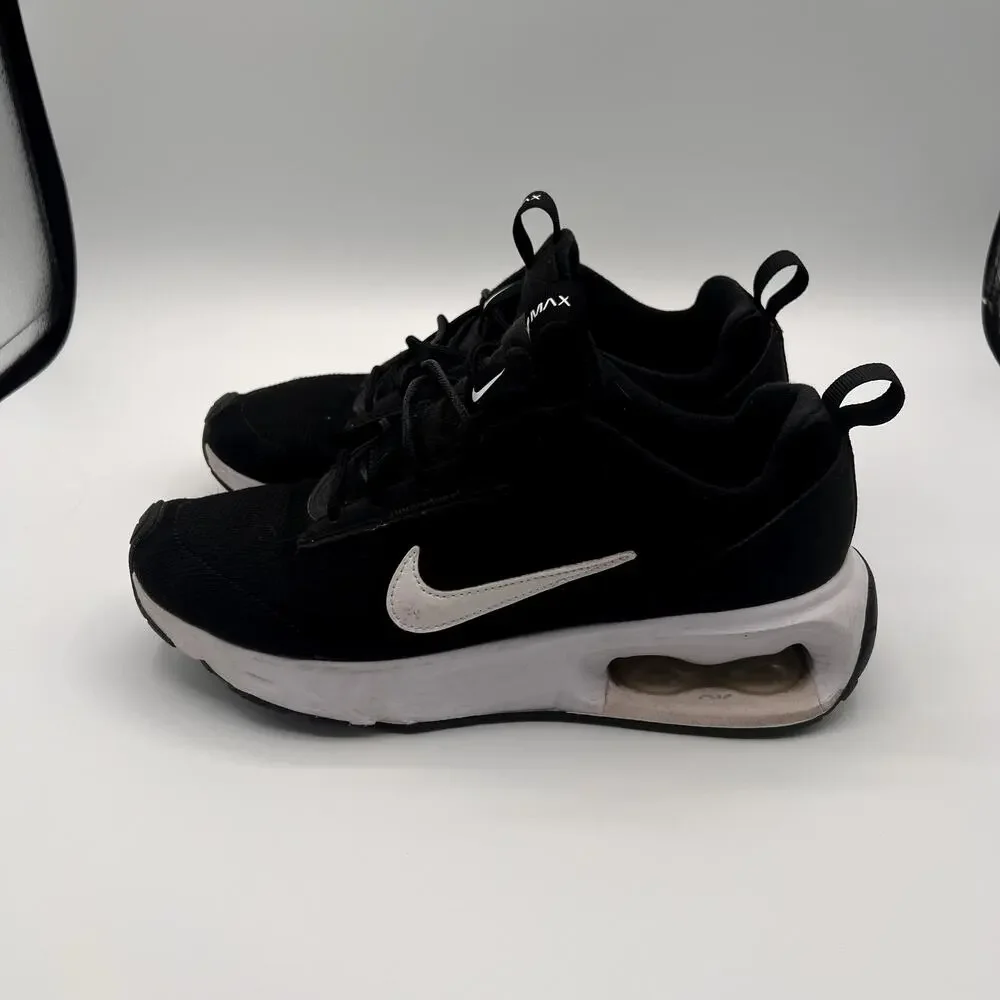 NIKE INTRLK LIte Womens Airmax Sneakers